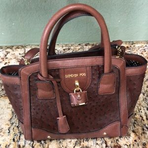 💖 London Fog ostrich bag